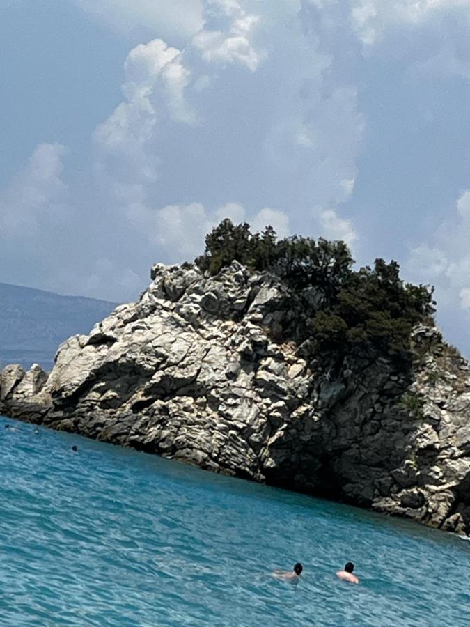 Riviera Rooms Sarandë 외부 사진