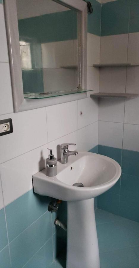 Riviera Rooms Sarandë 외부 사진